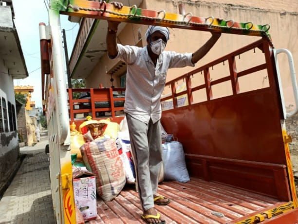 people saved navratra pooja spendings and donating for ration in lockdown